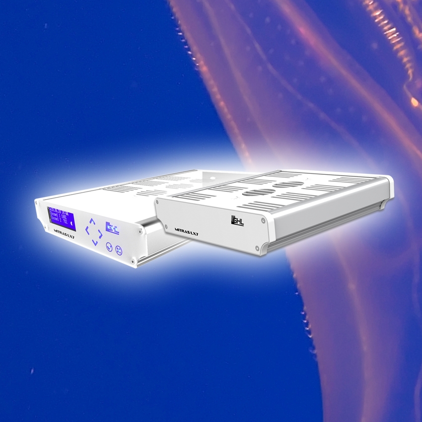 The new high-power LED aquarium luminaire Mitras LX 7X04